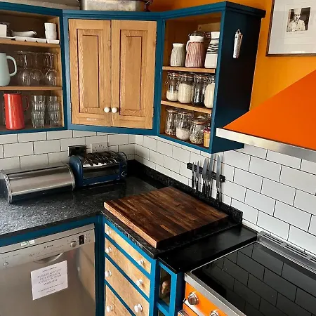 Spacious Somerset - Great Rural Location