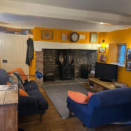 Spacious Somerset - Great Rural Location Nyaraló *